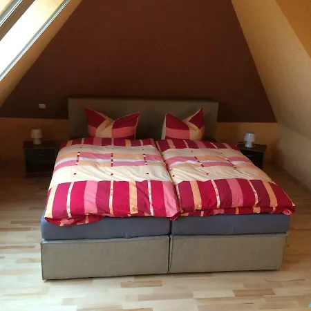 Moderne Maisonette-Wohnung Am Karpfenteich; Modern Apartment With View Of The Carp Pond Barmstedt Extérieur photo