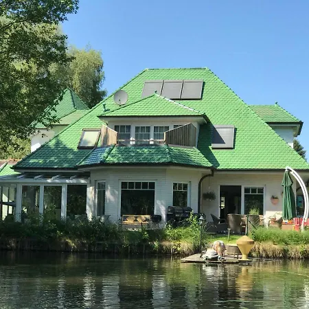 Moderne Maisonette-Wohnung Am Karpfenteich; Modern Apartment With View Of The Carp Pond Barmstedt Extérieur photo