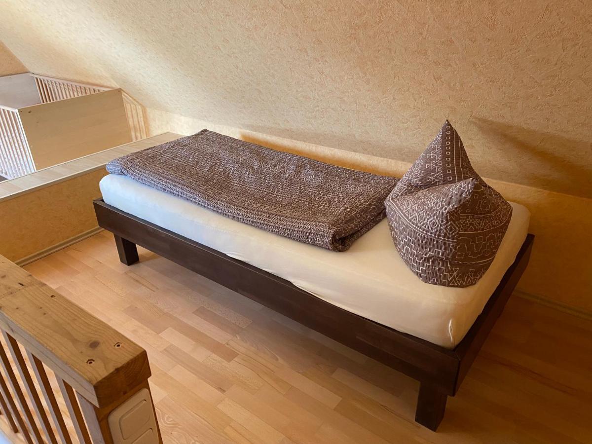 Apartment Moderne Maisonette-wohnung Am Karpfenteich; Modern With View Of The Carp Pond