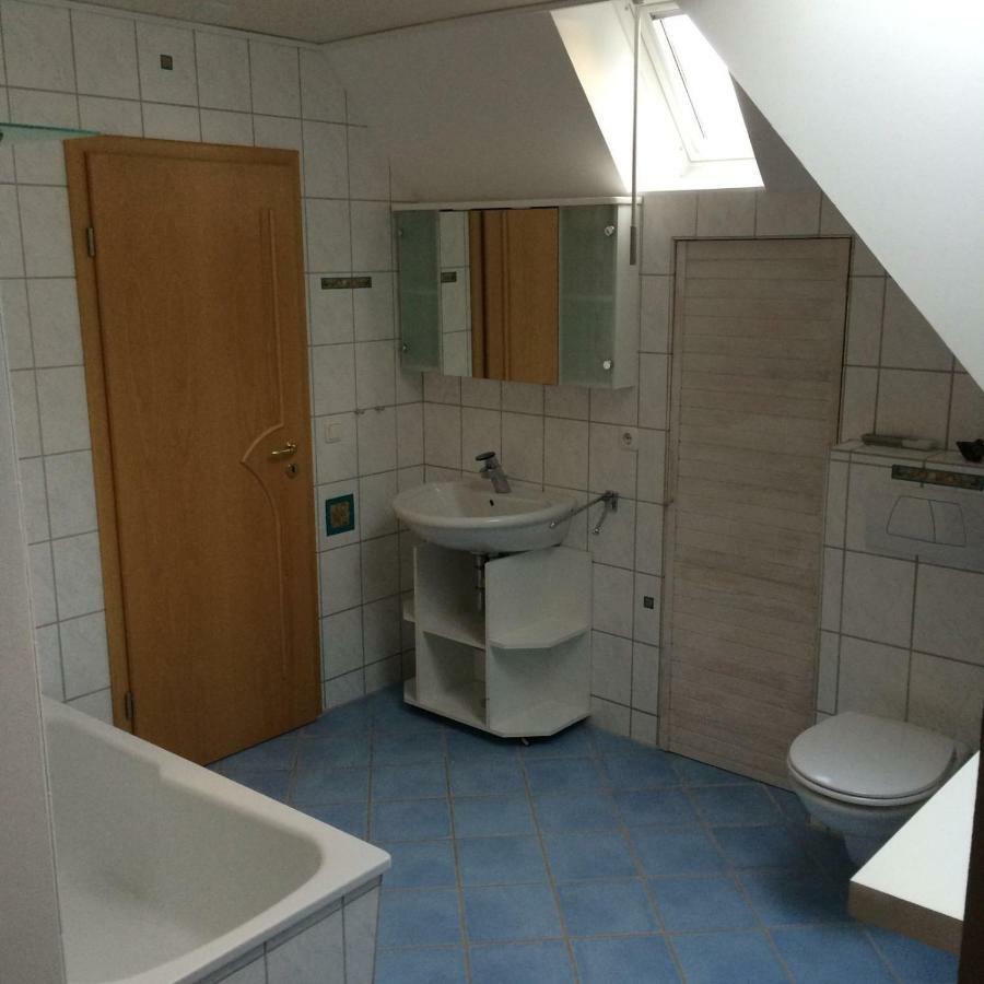 Apartment Moderne Maisonette-wohnung Am Karpfenteich; Modern With View Of The Carp Pond