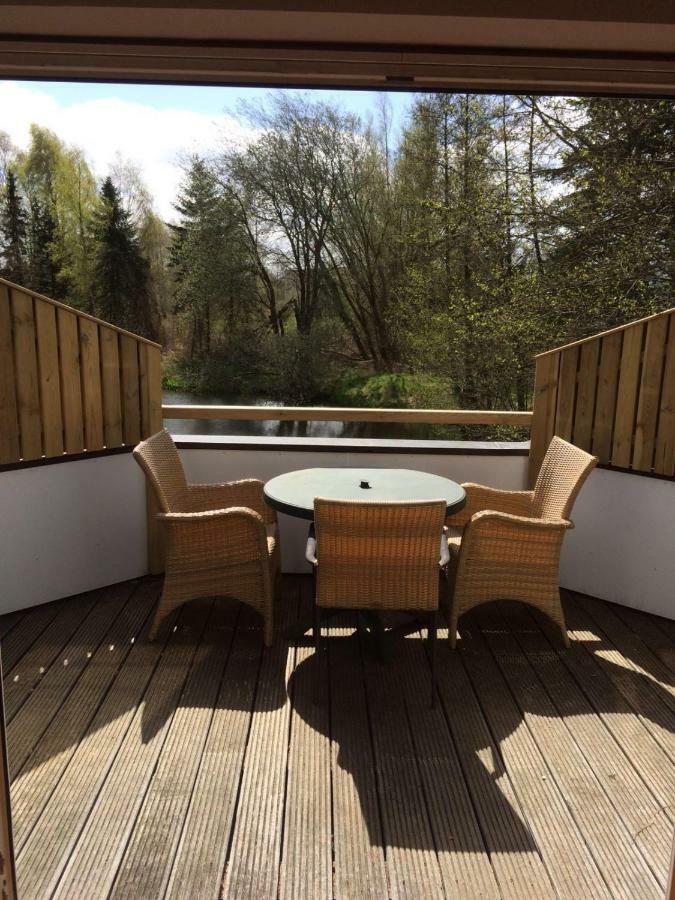 Moderne Maisonette-wohnung Am Karpfenteich; Modern With View Of The Carp Pond
