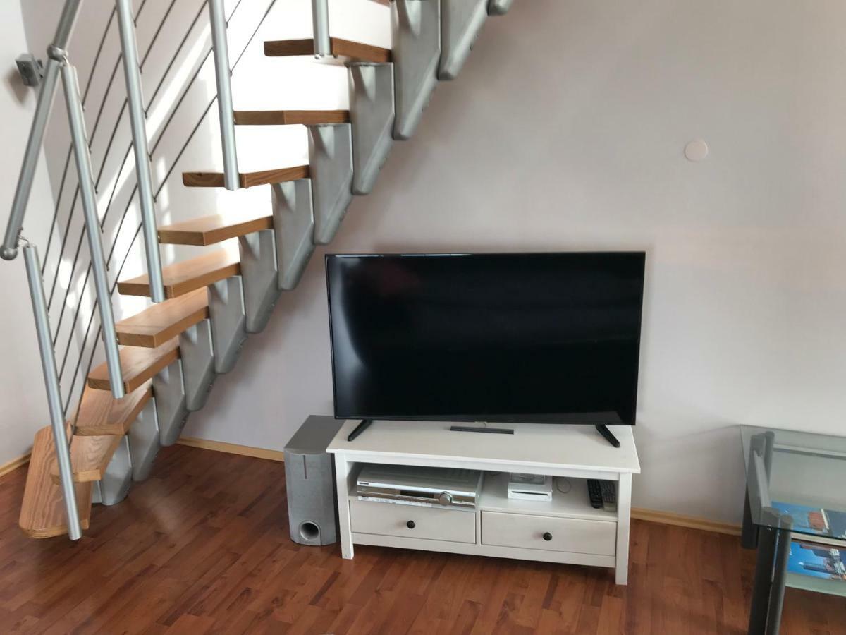 Moderne Maisonette-wohnung Am Karpfenteich; Modern With View Of The Carp Pond Apartment Barmstedt